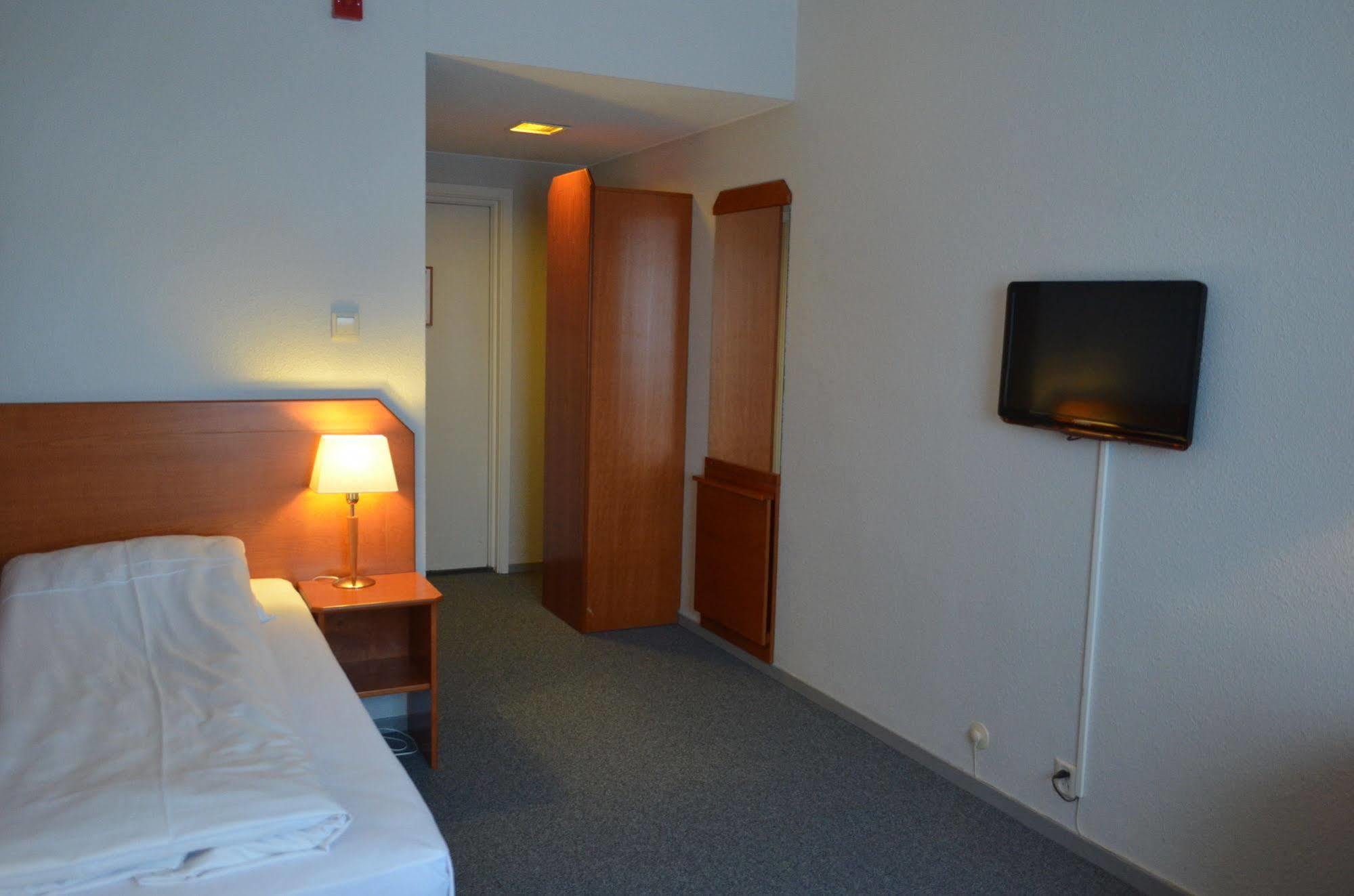 Bjerkvik Hotell Ngoại thất bức ảnh