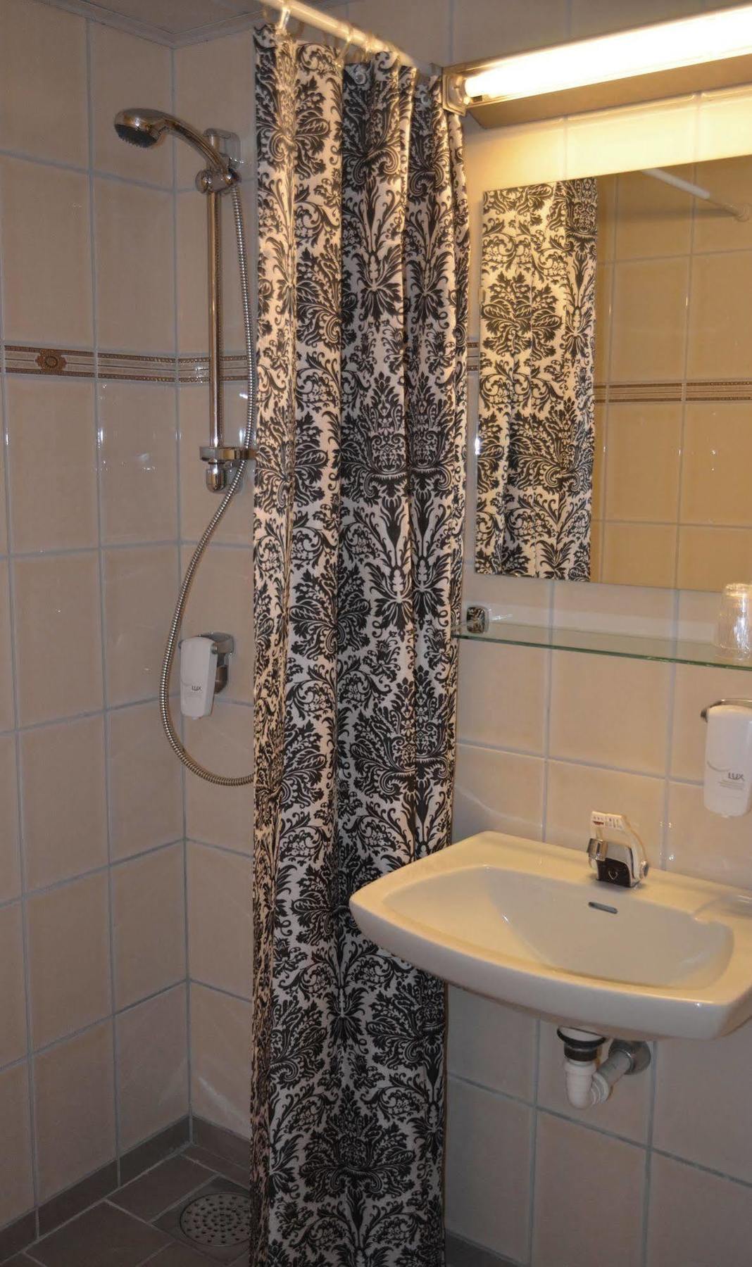Bjerkvik Hotell Ngoại thất bức ảnh