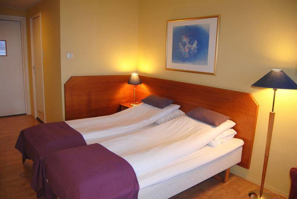 Bjerkvik Hotell Ngoại thất bức ảnh
